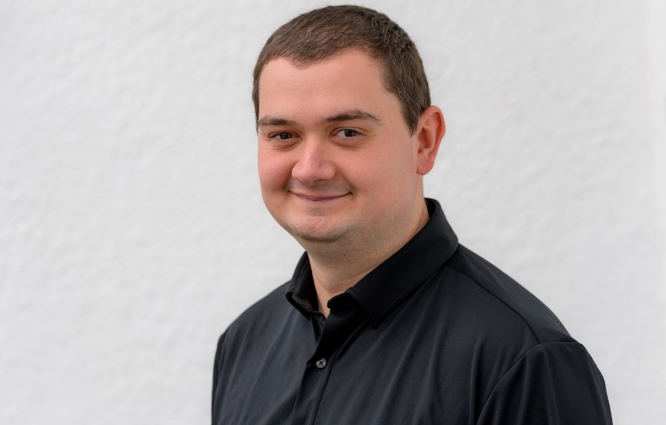 Daniel Riley - Adventist